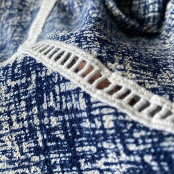 Skies are Blue Blouse‎ Size M - Picture 12 of 14